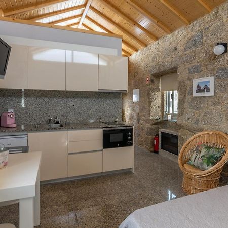 Aldeamento Casas Do Alto Do Vez Apartman Balouta Kültér fotó