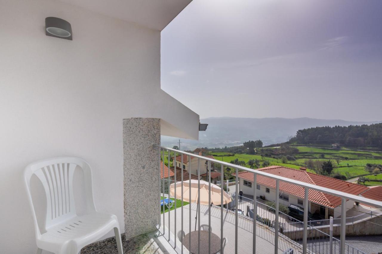 Aldeamento Casas Do Alto Do Vez Apartman Balouta Kültér fotó